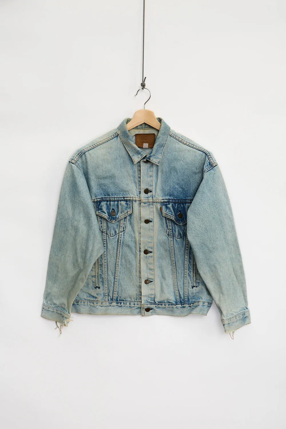 80's Levi's leather tab denim jacket (M)