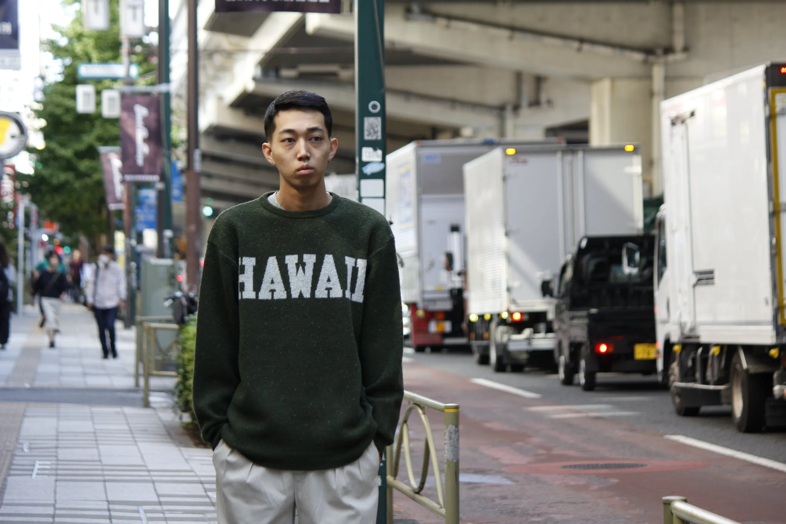 Boucle Crewneck Knit（HAWAII）