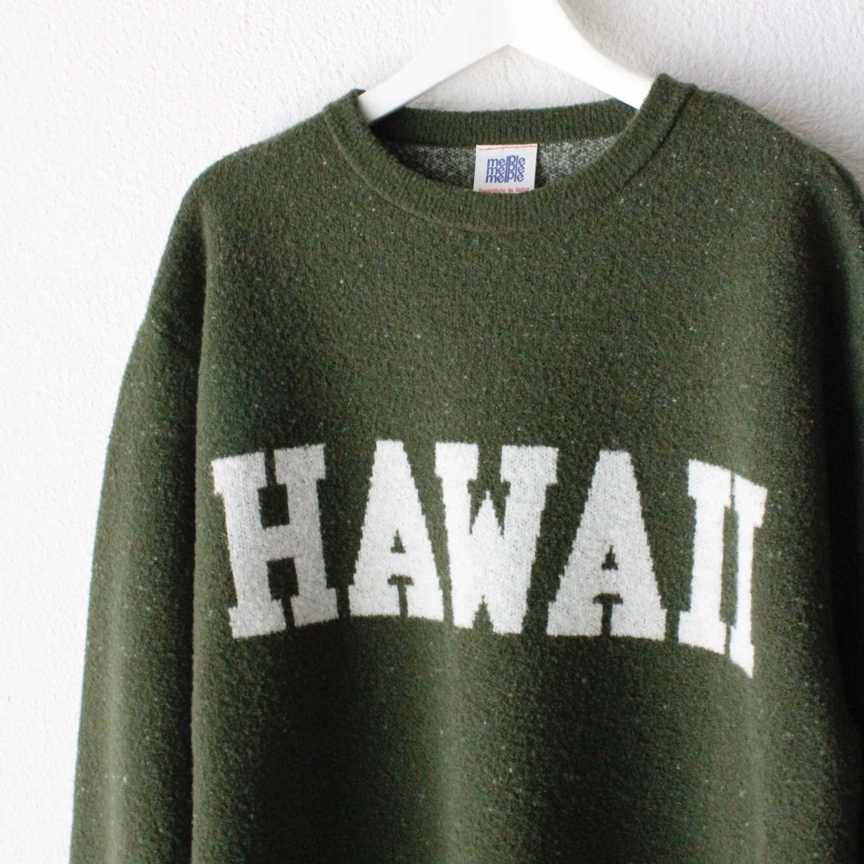 Boucle Crewneck Knit（HAWAII）