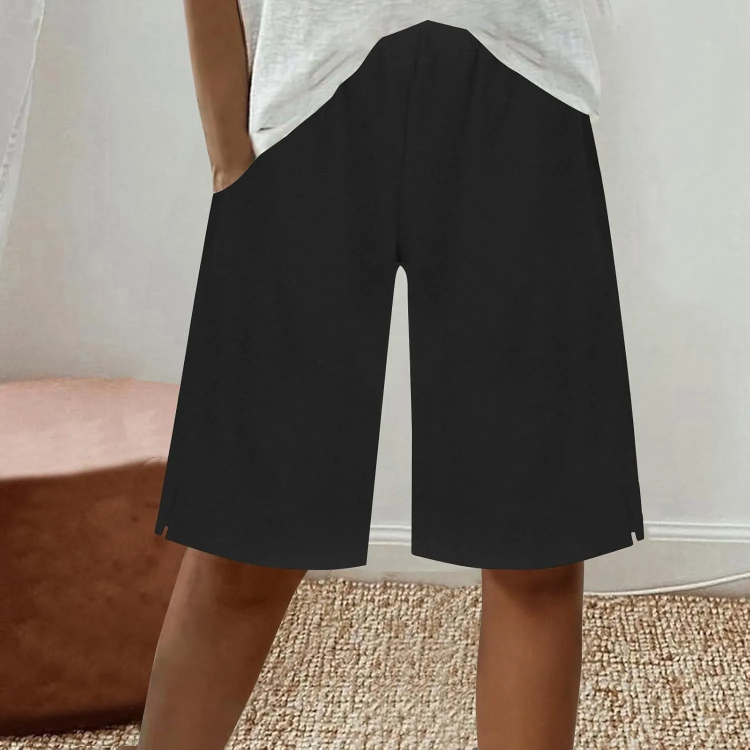 Women's Linen Bermuda Shorts Loose Fit Elastic Waist Drawstring Wide Leg Shorts Summer Casual Beach Outfits with Pocket